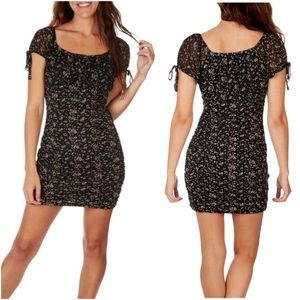 Floral Print Ruched Mini Bodycon Dress